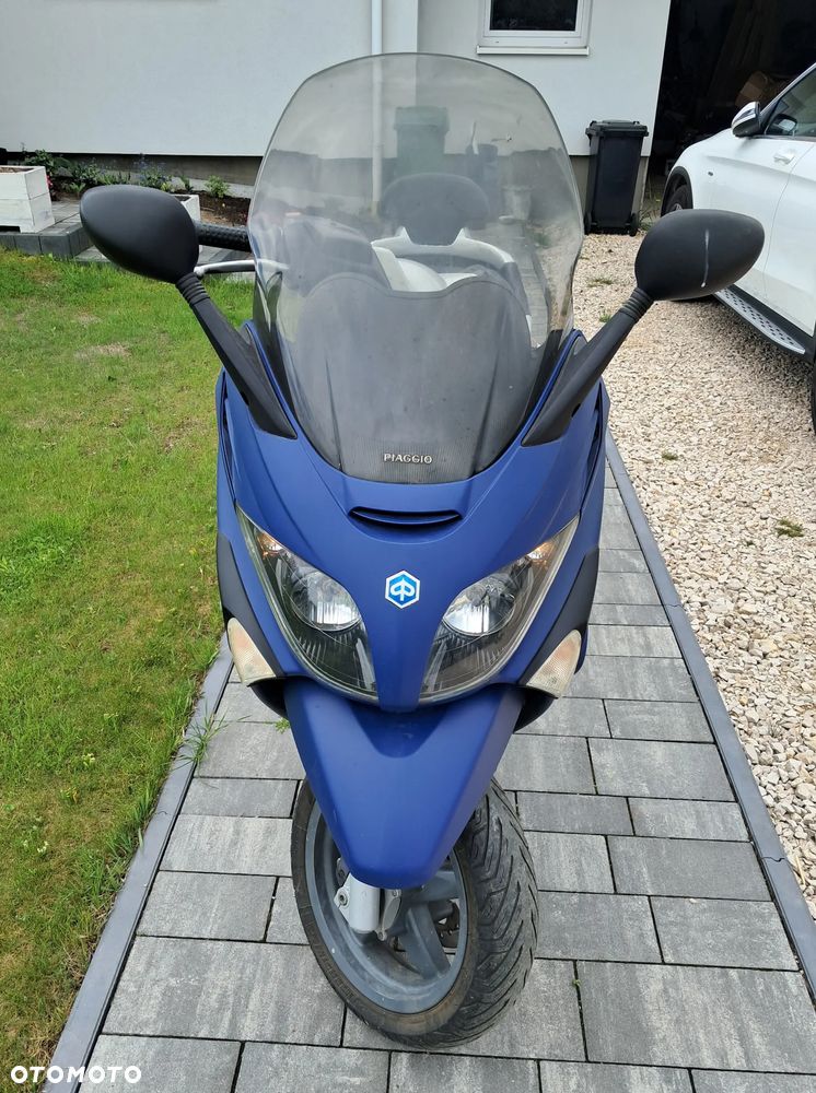 Piaggio Xevo - 3