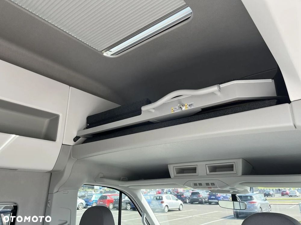 Volkswagen Grand California - 25