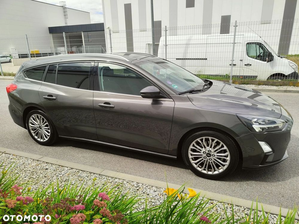 Ford Focus 1.5 EcoBoost STart-Stopp-System TITANIUM - 3