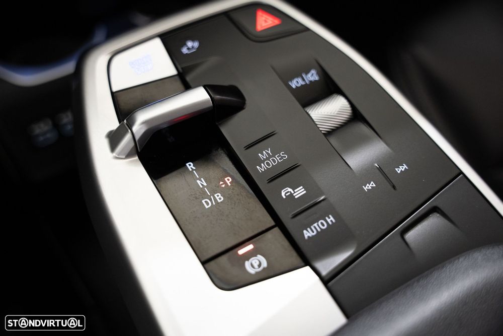 BMW iX1 xDrive30 xLine - 23