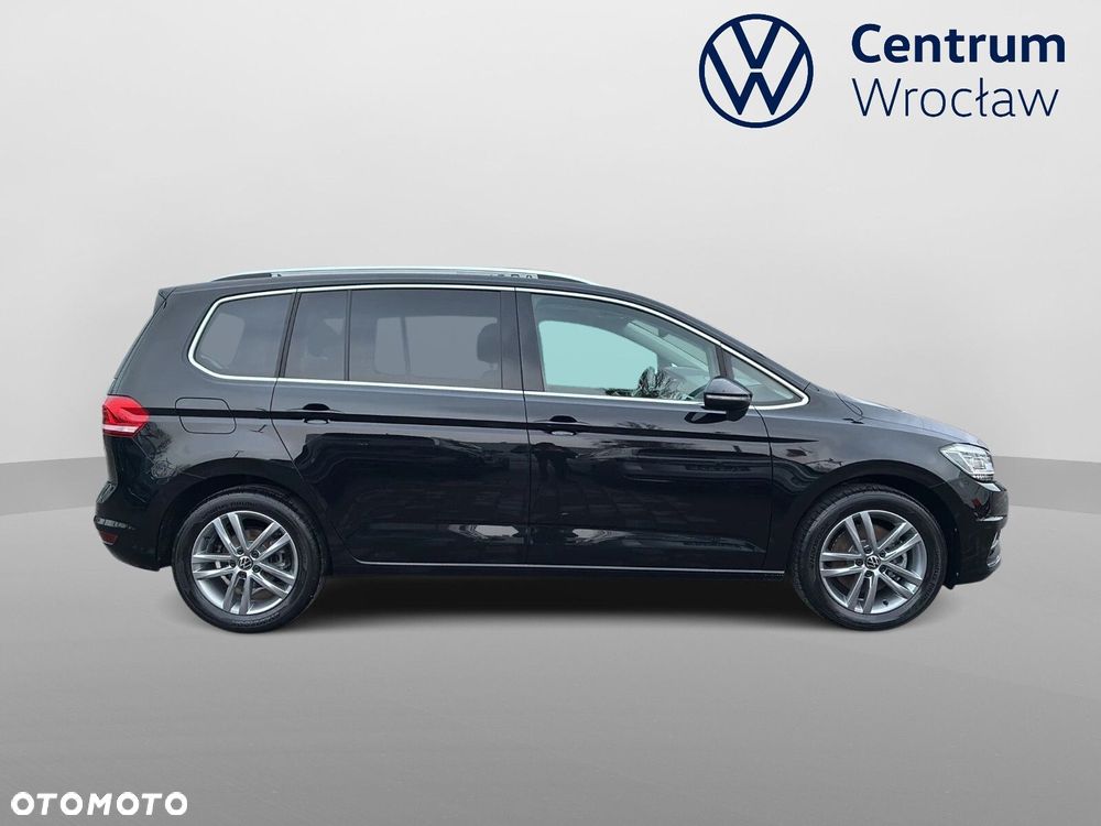 Volkswagen Touran - 14