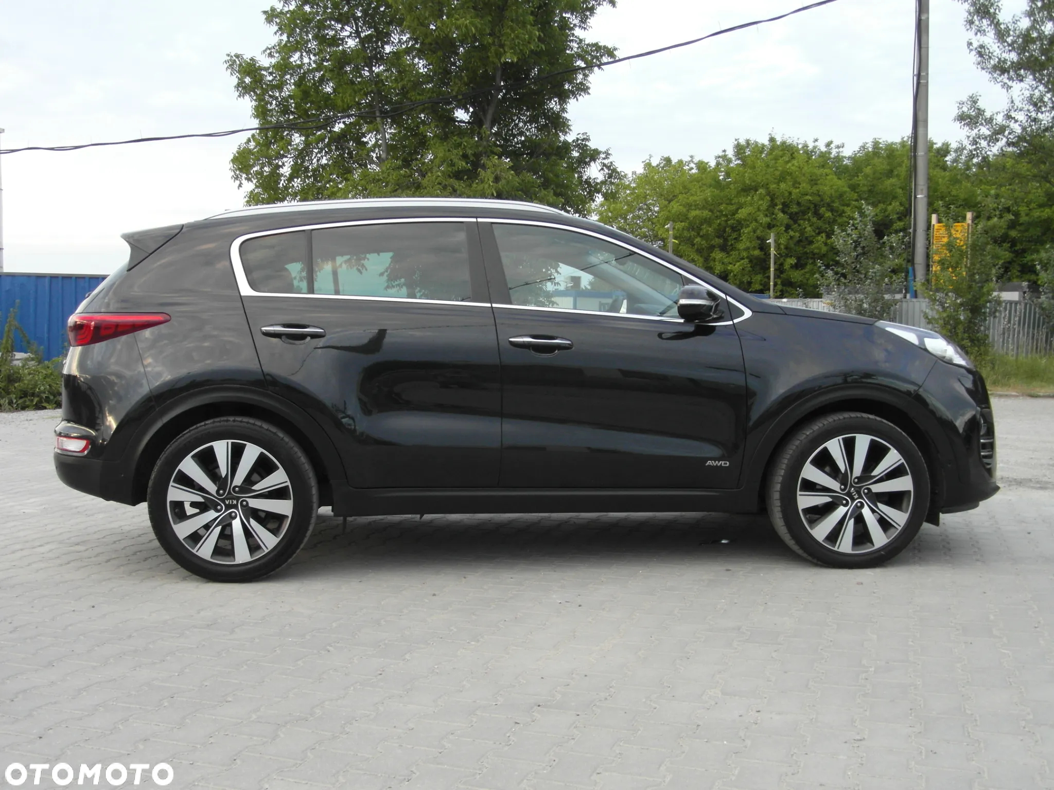 Kia Sportage 2.0 CRDI 4WD Automatik Vision - 10