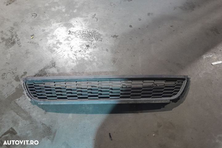 Grila bara fata centru 6R0853677A / 5239702 6R0853677A / 5239702 Volk - 1