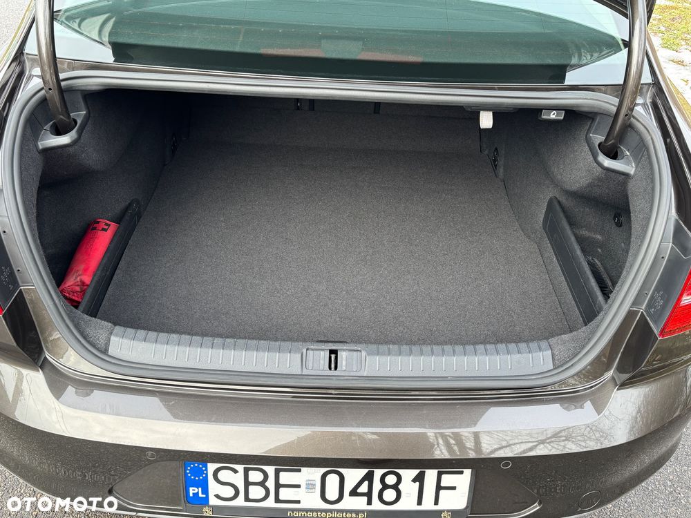 Volkswagen Passat 1.8 TSI BMT Highline DSG - 20