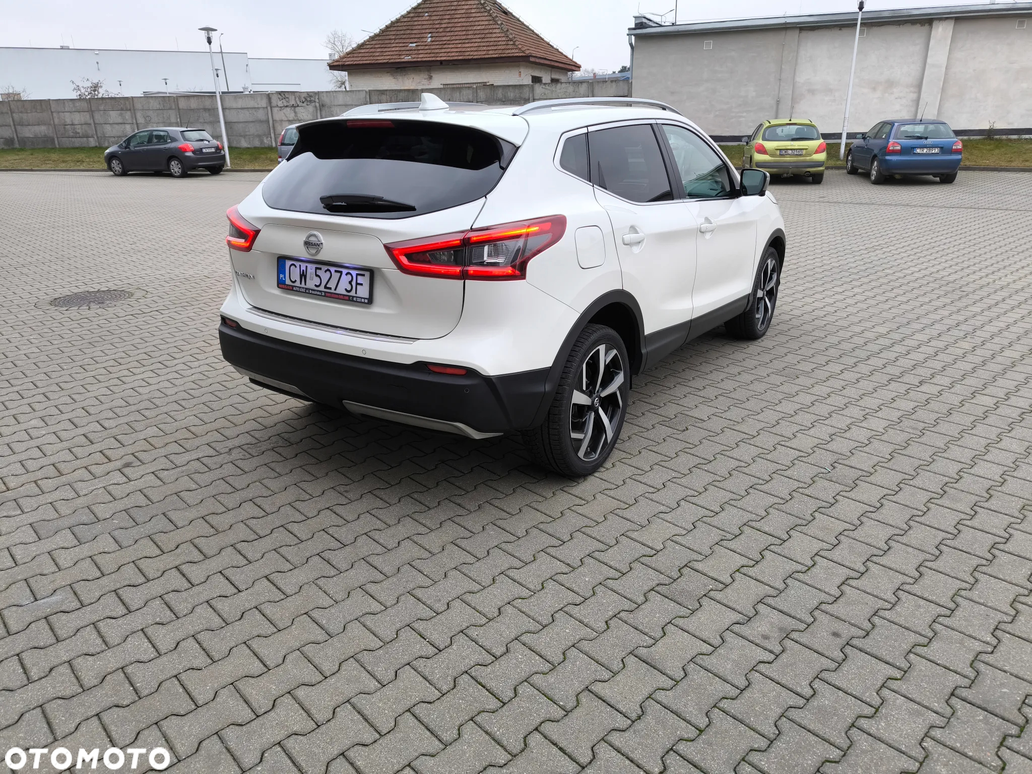 Nissan Qashqai - 8