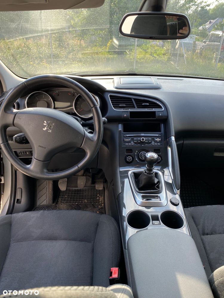 Peugeot 3008 1.6 HDi Premium - 5