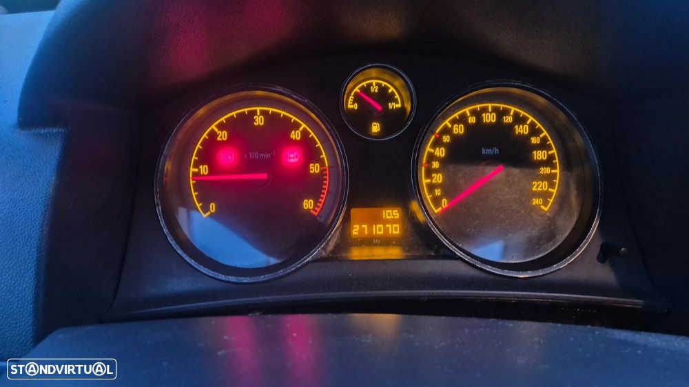 Opel Astra 1.7 CDTI Cosmo M5 - 9