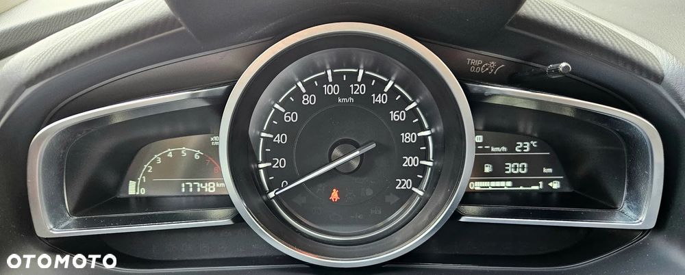 Mazda 2 SKYACTIV-G 90 Red Edition - 25