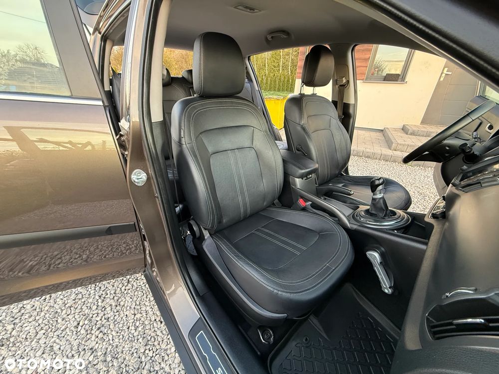 Kia Sportage 1.7 CRDI XL 2WD - 26