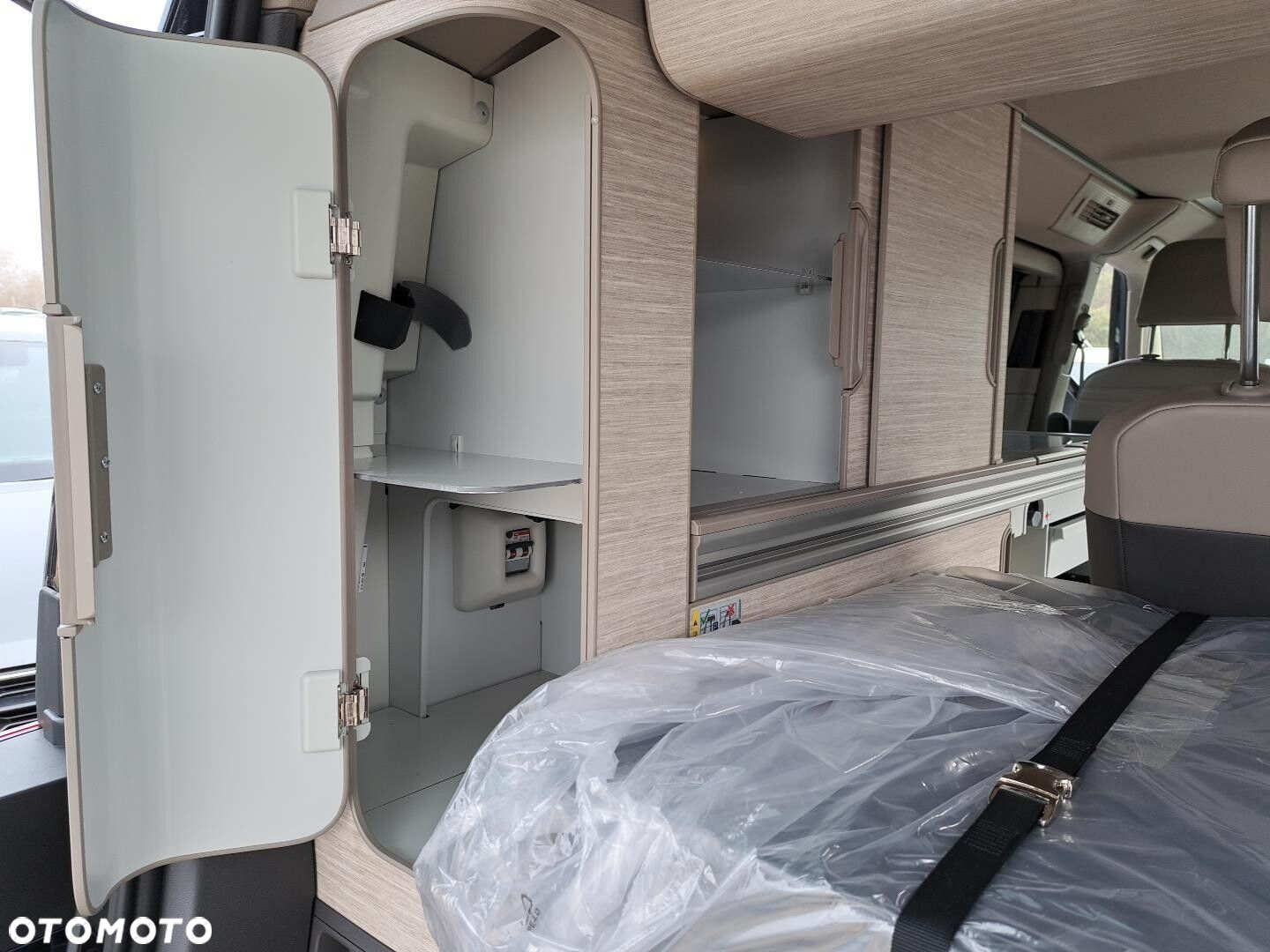 Volkswagen California - 19