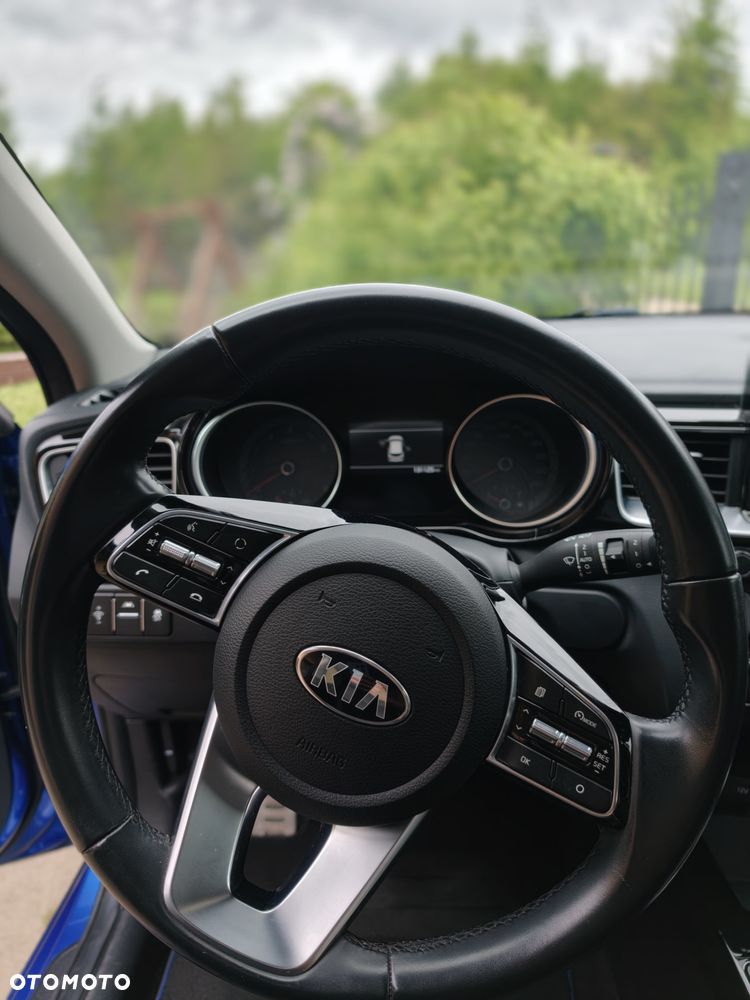 Kia Ceed 1.4 T-GDI L Business Line - 22