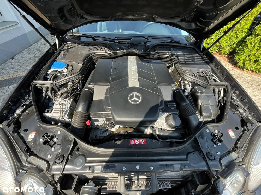 Mercedes-Benz Klasa E 500 4Matic Automatik Avantgarde - 9