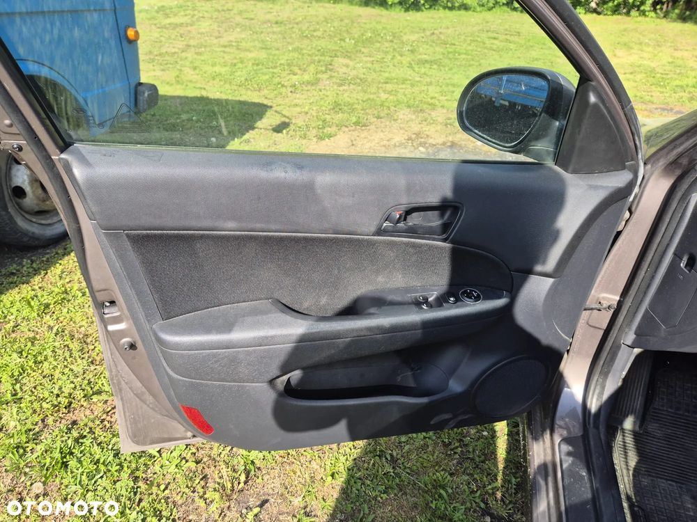 Hyundai i30 i30cw 1.4 Comfort - 12