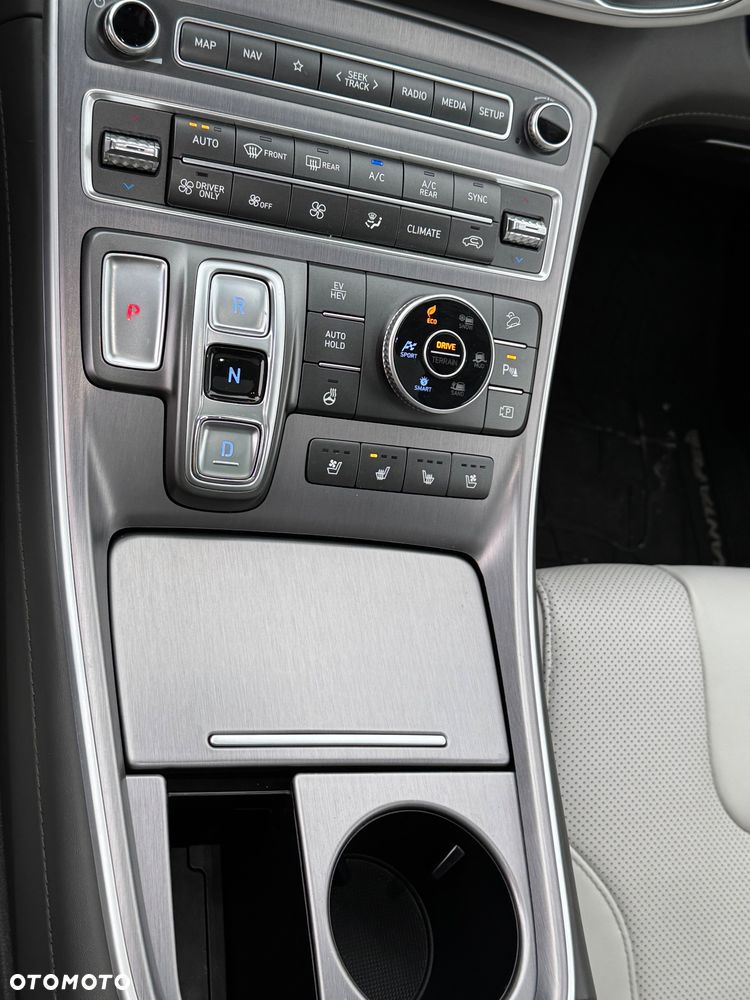 Hyundai Santa Fe 1.6 T-GDI PHEV Platinum 4WD - 21