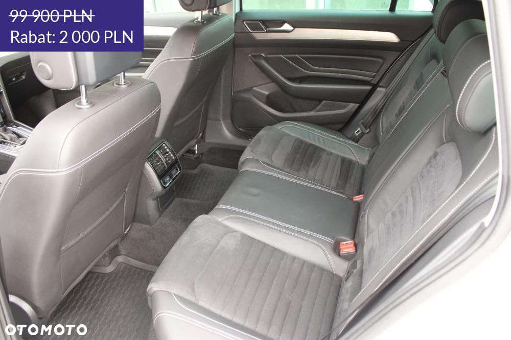 Volkswagen Passat - 11
