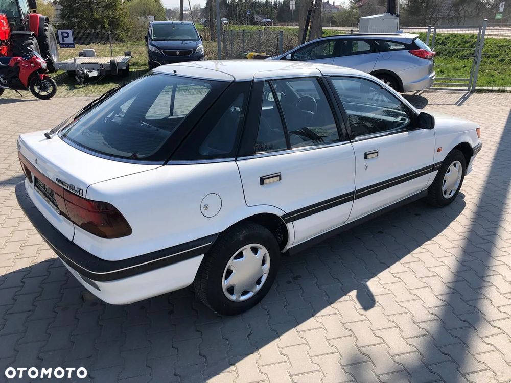 Mitsubishi Lancer 1500 GLXi - 7