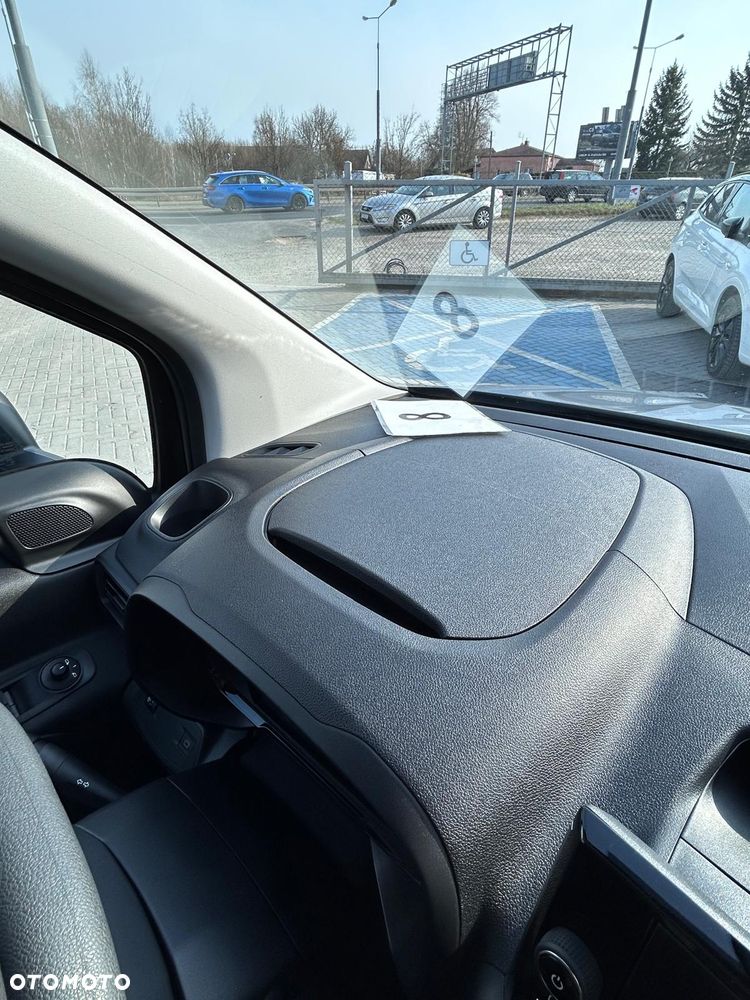 Opel Combo Cargo - 27
