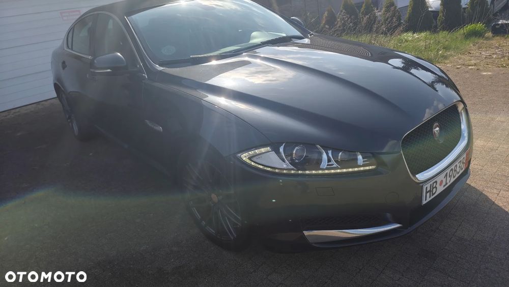Jaguar XF 3.0 V6 S Premium Luxury - 36