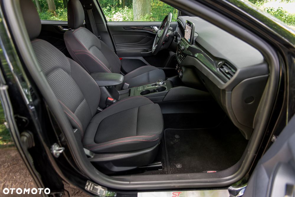 Ford Focus 1.0 EcoBoost ST-Line ASS PowerShift - 23