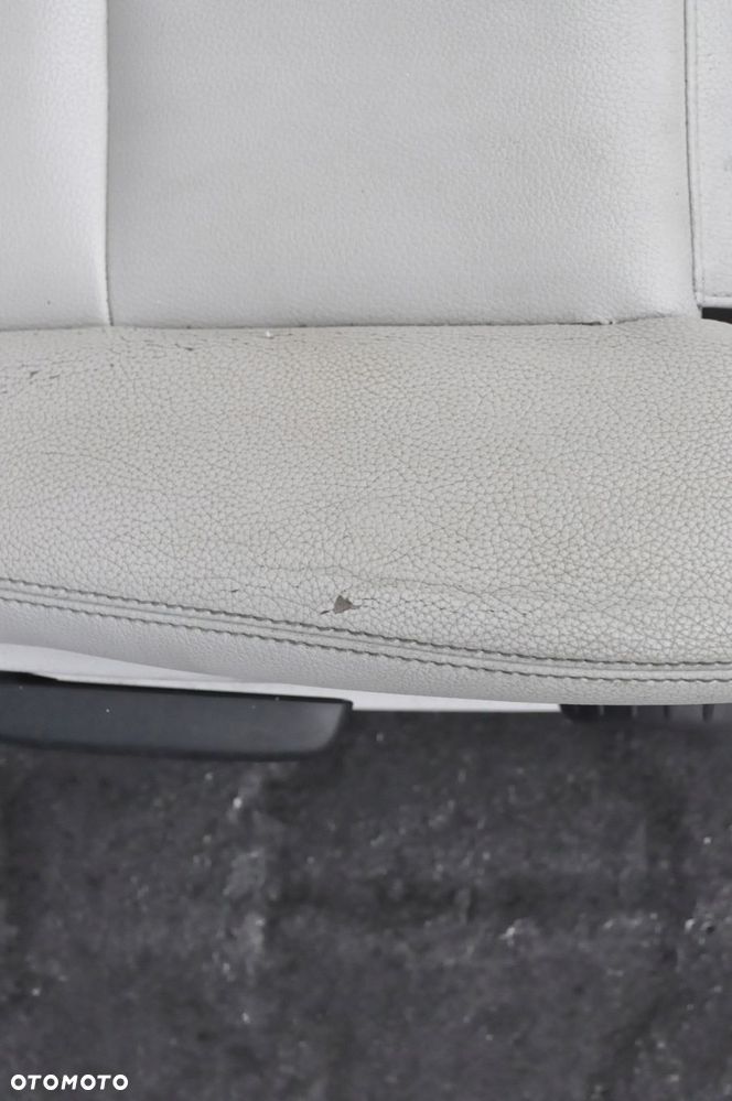 MERCEDES W176 FOTELE KANAPA JASNA SKÓRA - 6