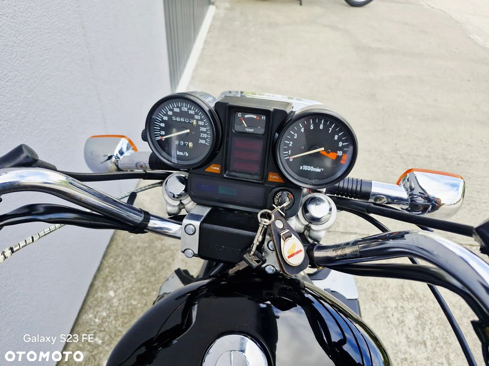 Honda VF - 6