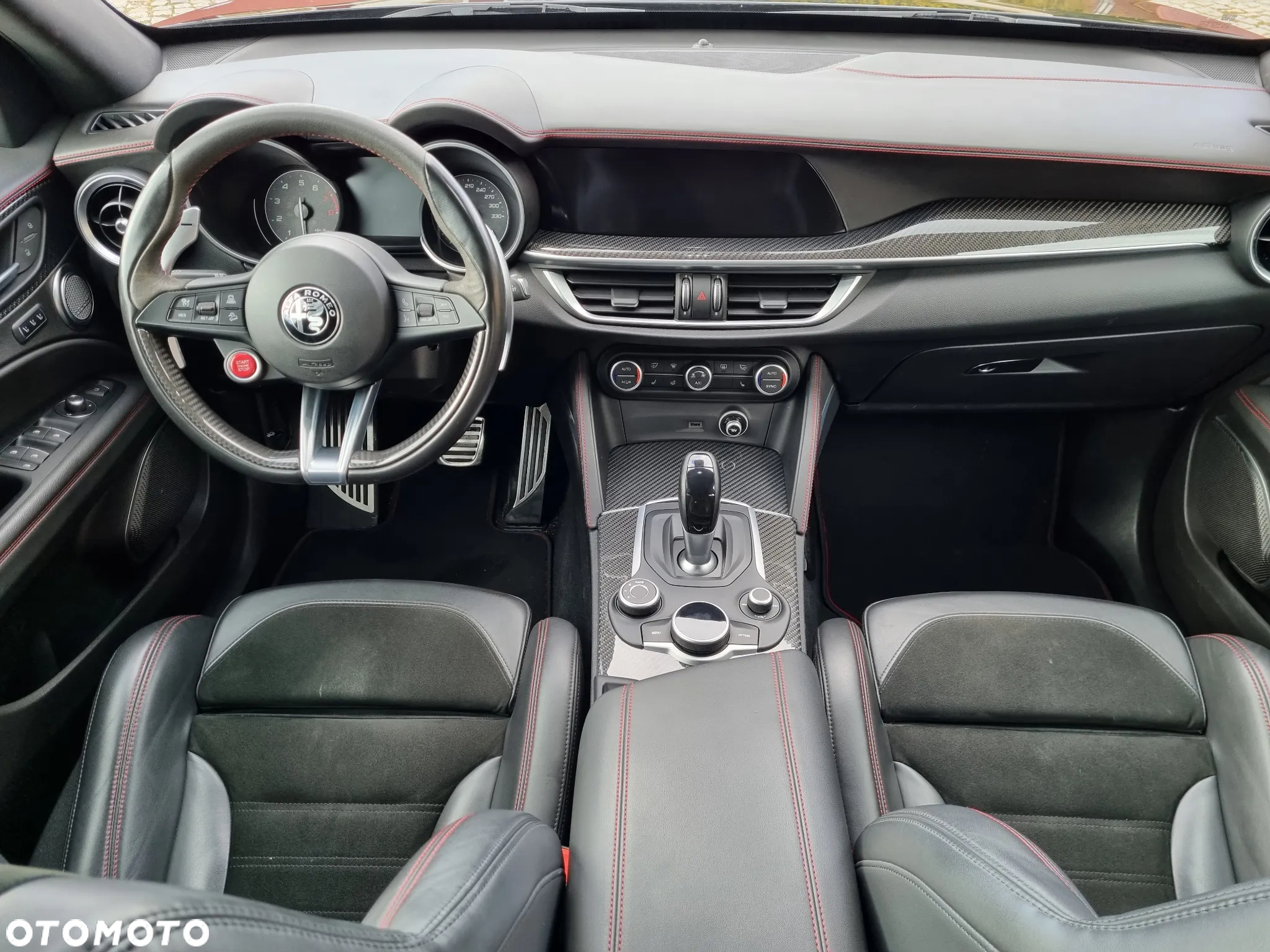 Alfa Romeo Stelvio 2.9 V6 Bi-Turbo Quadrifoglio Q4 - 14