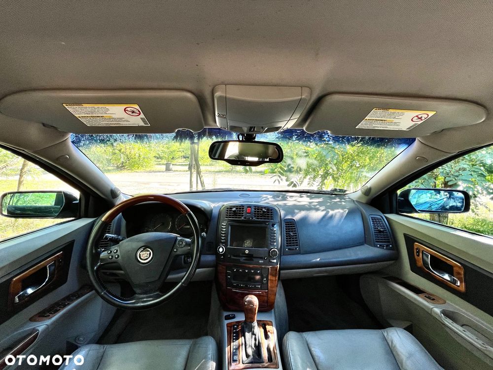 Cadillac CTS - 8