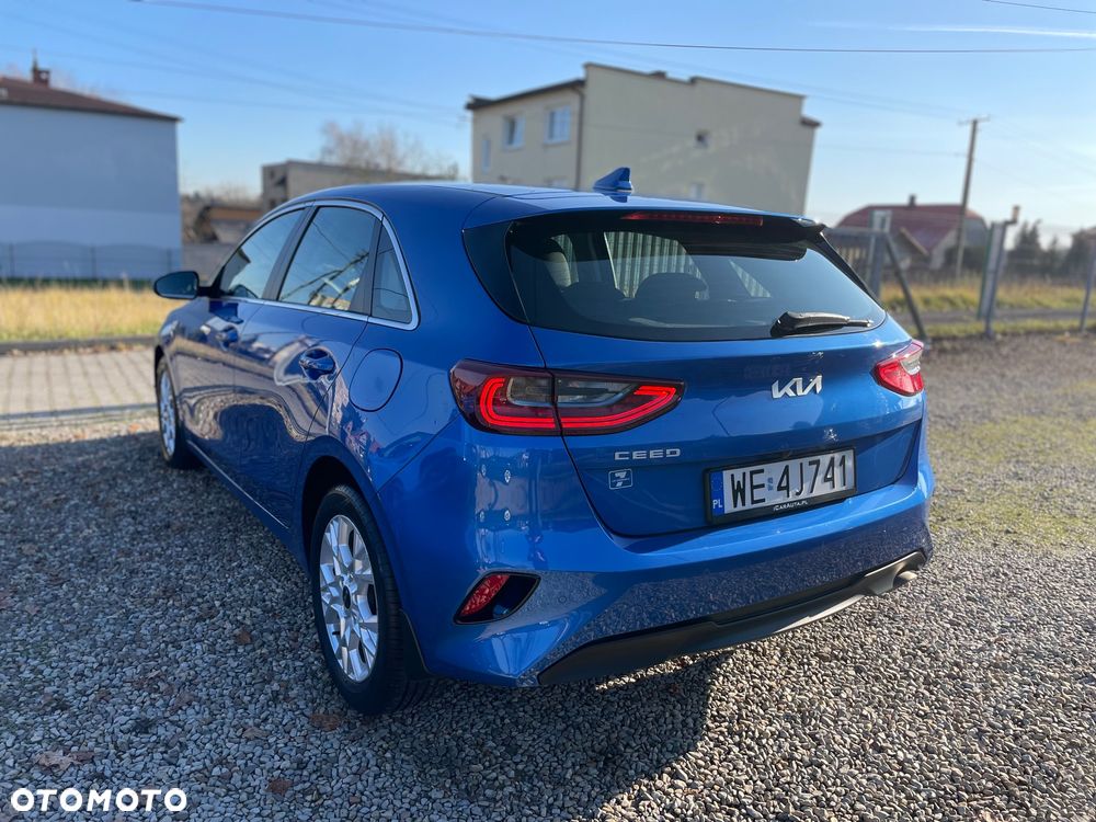 Kia Ceed 1.5 T-GDI M - 12