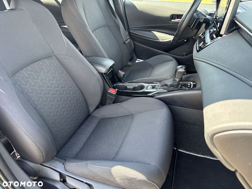 Toyota Corolla 2.0 Hybrid Comfort - 11