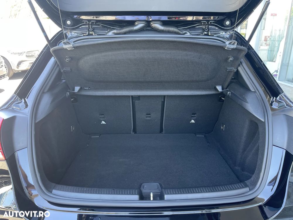 Mercedes-Benz A 200 Sedan 7G-DCT Progressive - 25