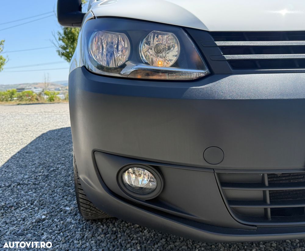 Volkswagen Caddy Maxi 2.0 TDI DSG - 22