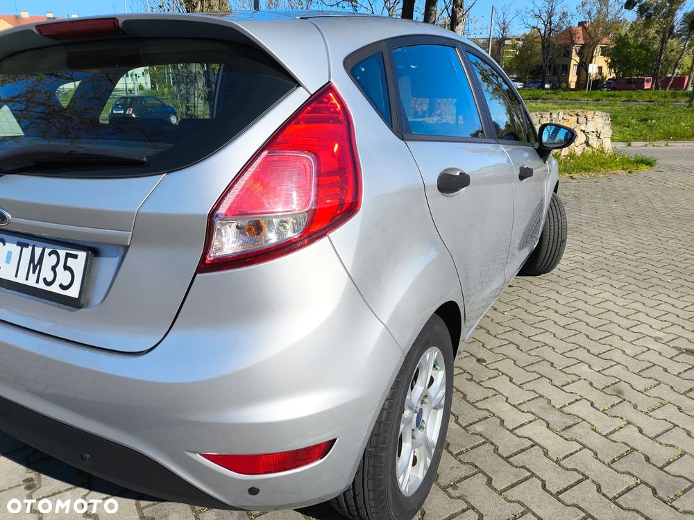 Ford Fiesta 1.25 Silver X - 14
