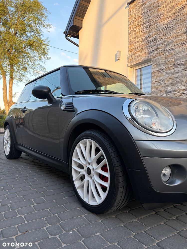 MINI ONE - 7