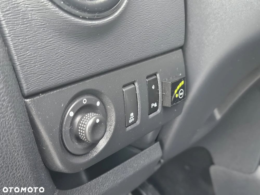 Dacia Lodgy 1.6 SCe Laureate S&S - 15