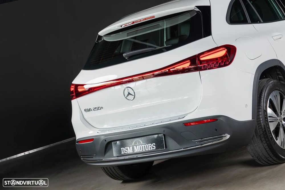 Mercedes-Benz EQA 250+ Progressive - 9