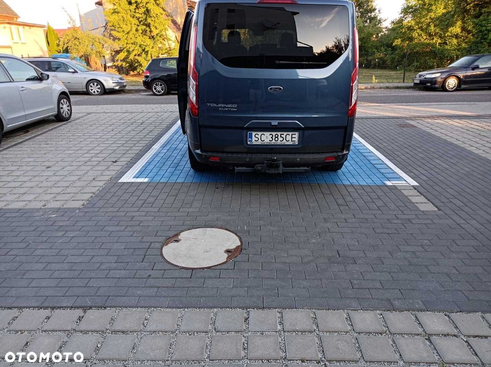 Ford Tourneo Custom 2022 photo 4