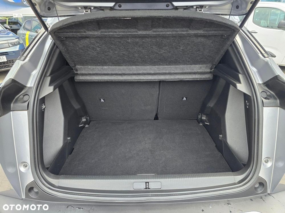 Peugeot 2008 1.2 PureTech Allure S&S EAT8 - 24