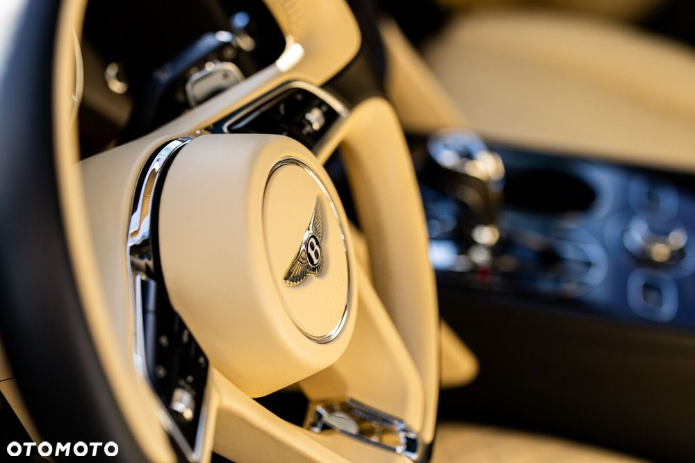 Bentley Bentayga - 11