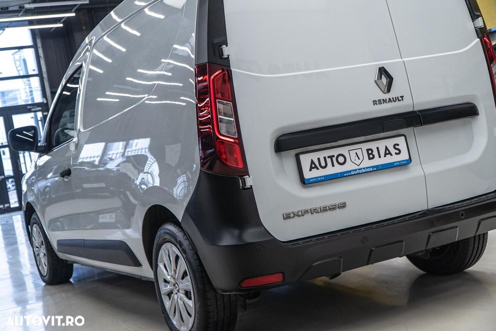 Renault Express - 31