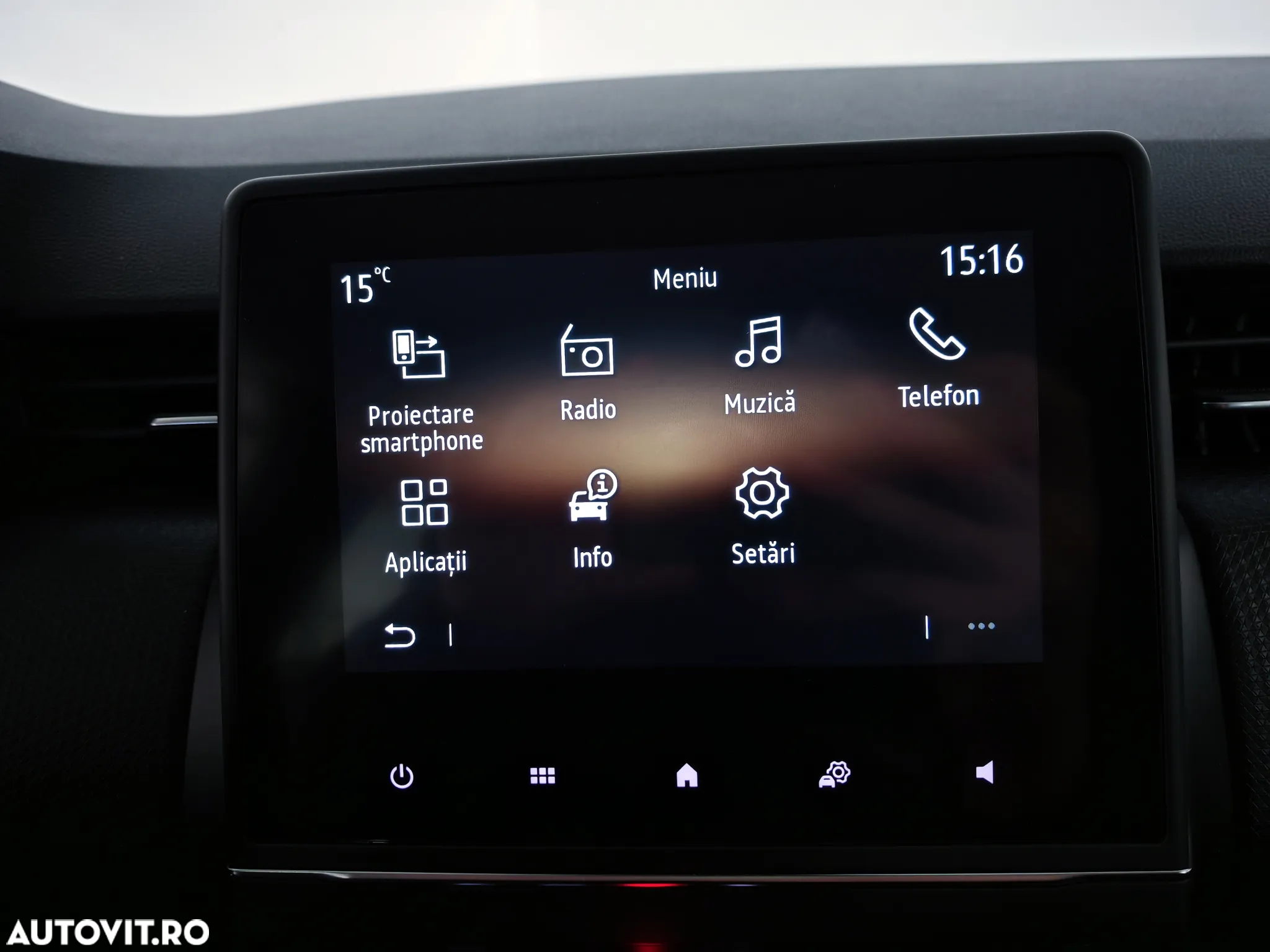 Renault Clio TCe 90 CVT TECHNO - 14