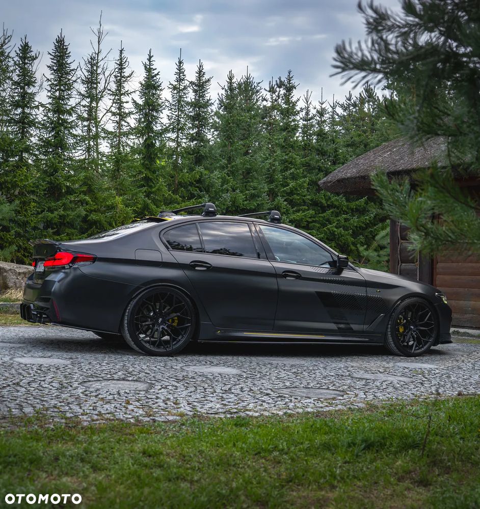 BMW Seria 5 530i xDrive M Sport Edition - 11