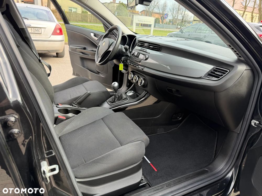 Alfa Romeo Giulietta 1.4 TB Distinctive - 11