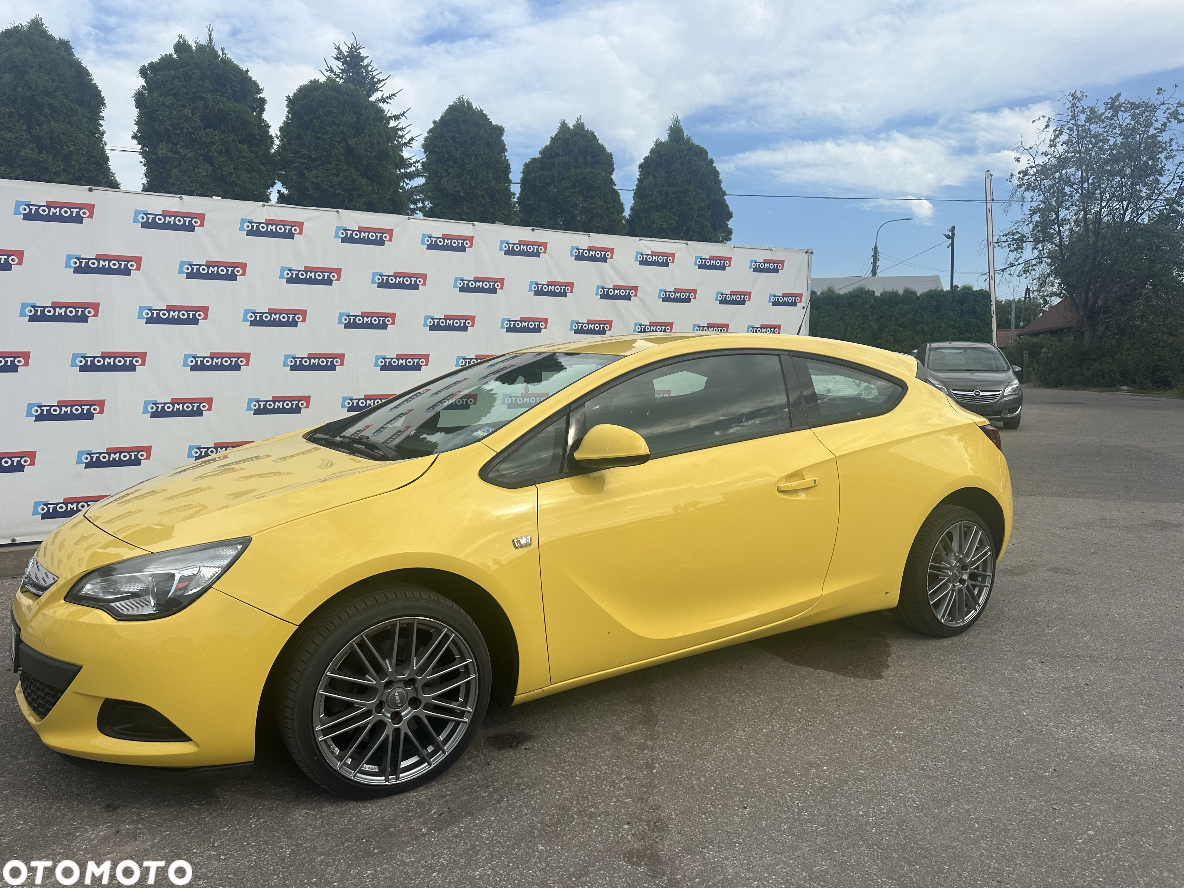 Opel Astra GTC 1.4 Turbo - 3