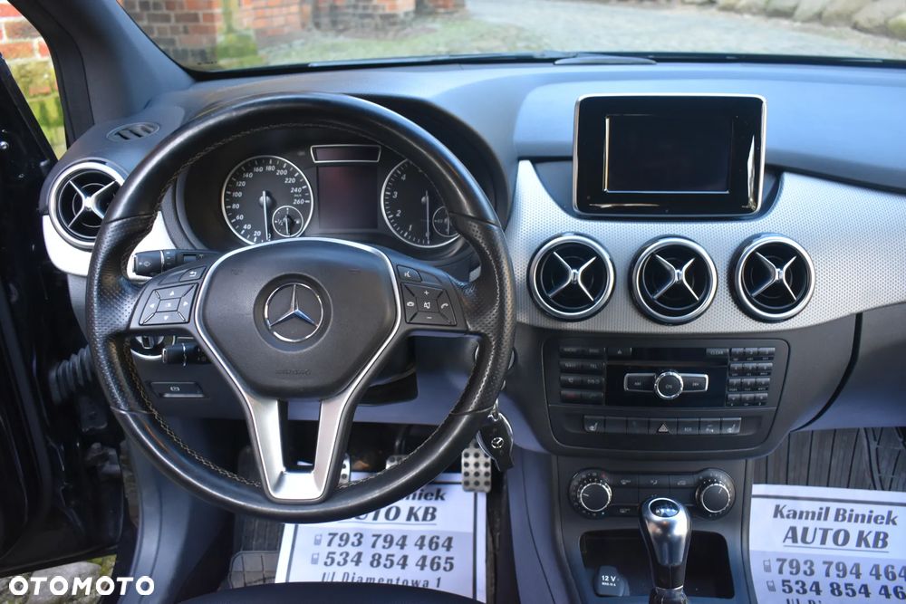 Mercedes-Benz Klasa B 180 (BlueEFFICIENCY) - 16