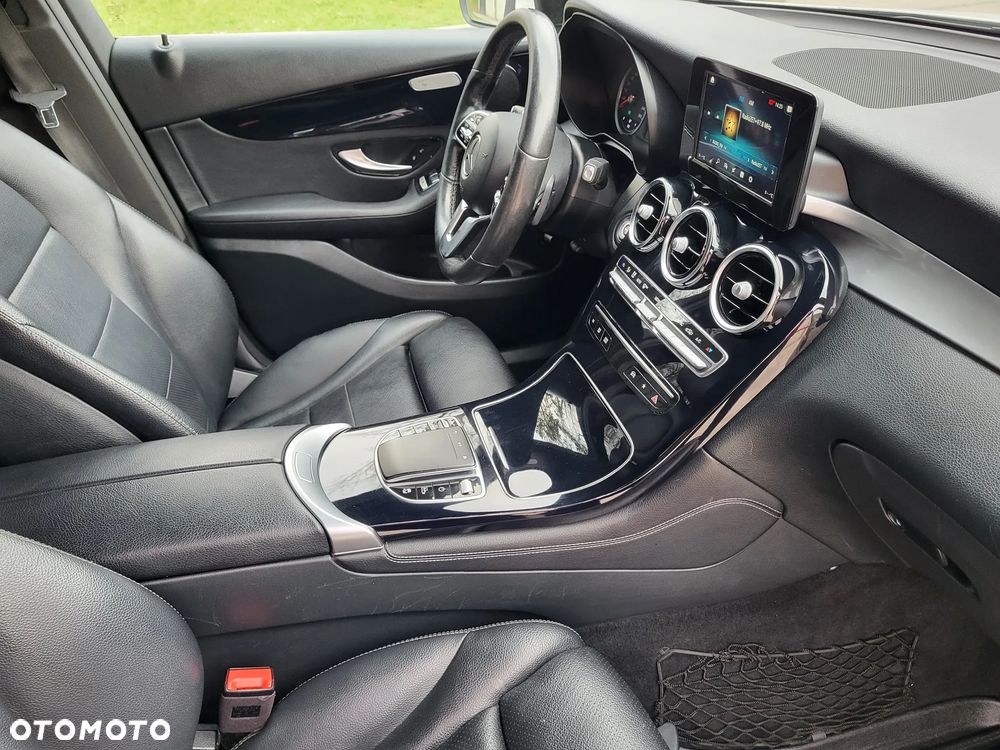 Mercedes-Benz GLC 220 d - 39