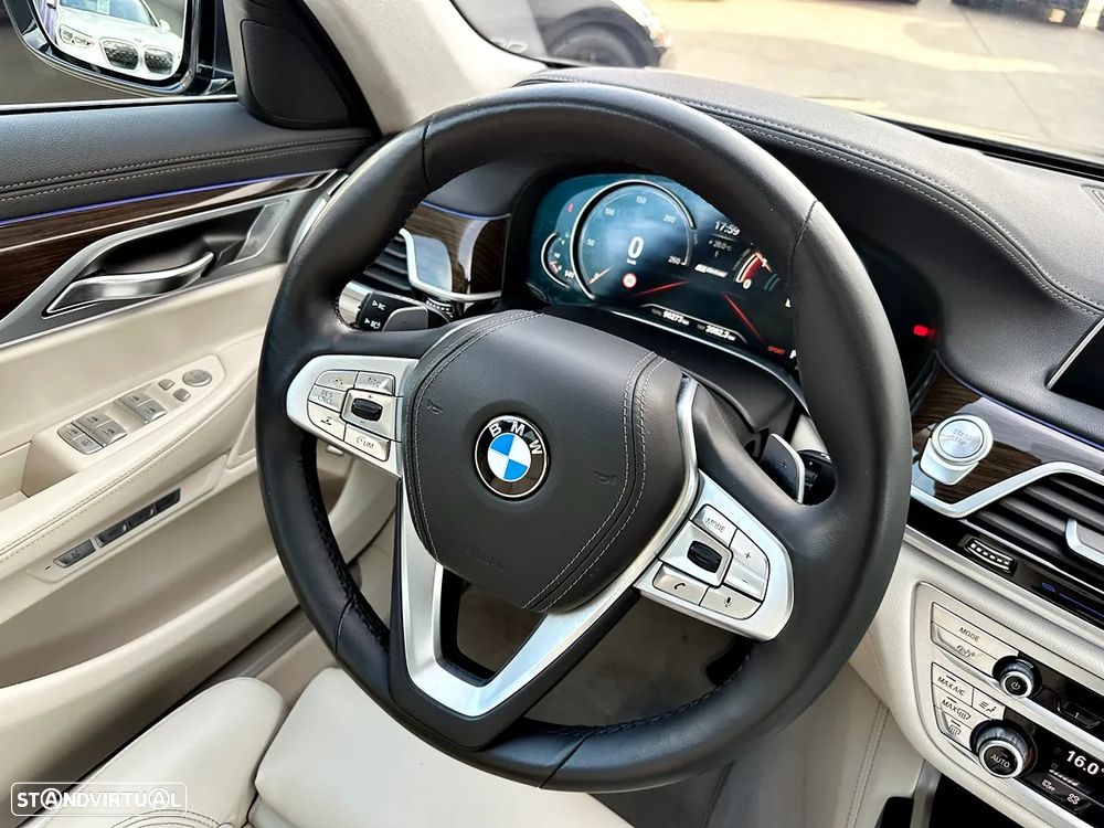 BMW 740 iH Active Hybrid - 12