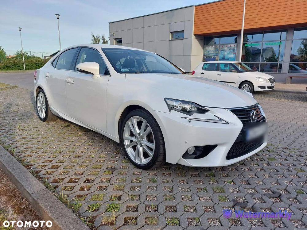 Lexus IS 250 Elegance - 2