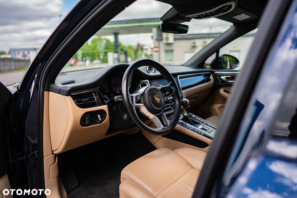 Porsche Macan S - 11