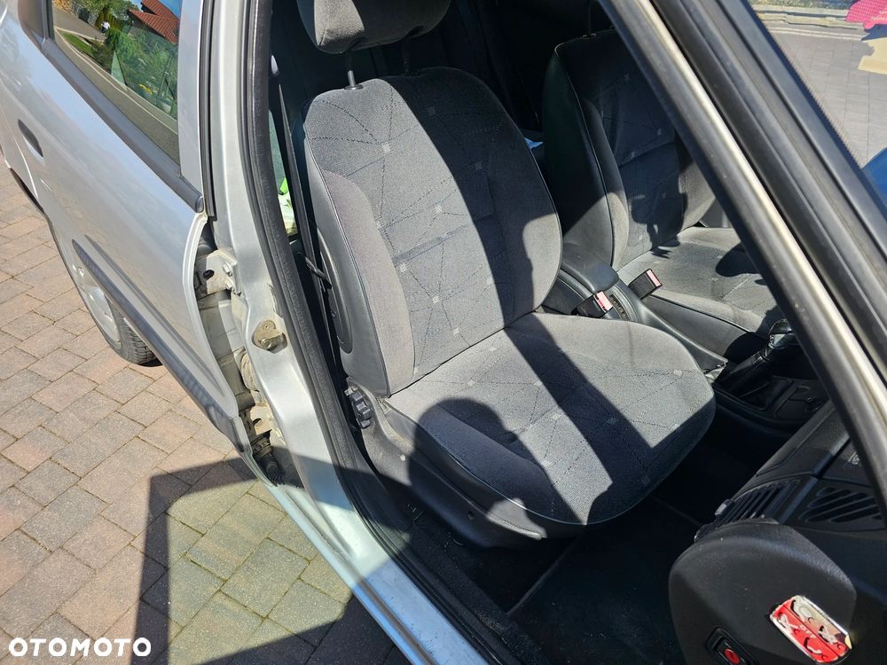 Citroën Xsara 1.6I SX - 6