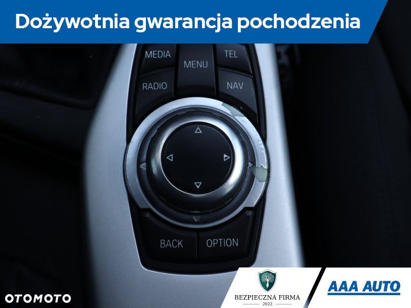BMW Seria 1 - 21